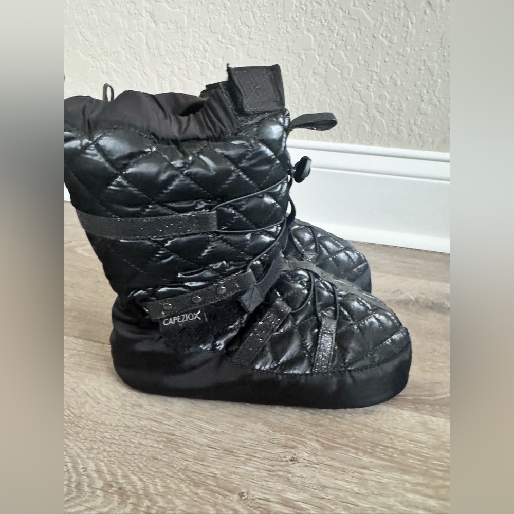 Capezio black Dance Warm Up bootie size XS